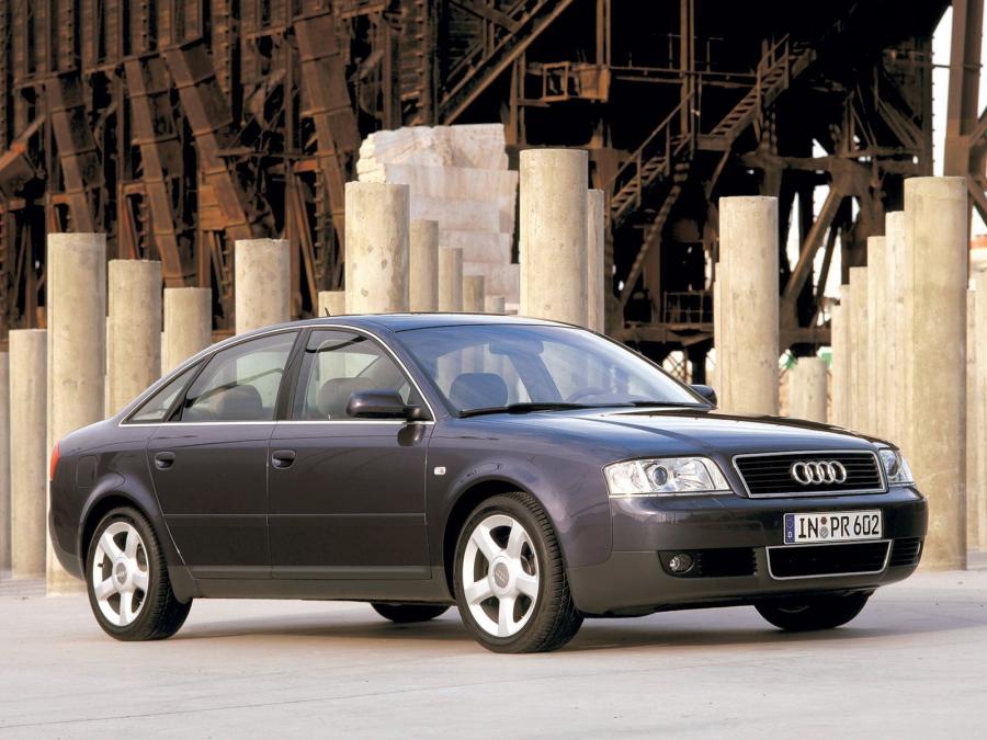  Audi A6 3.0 Sedan (4B, C5) 2001 года  (фото 8 из 17)